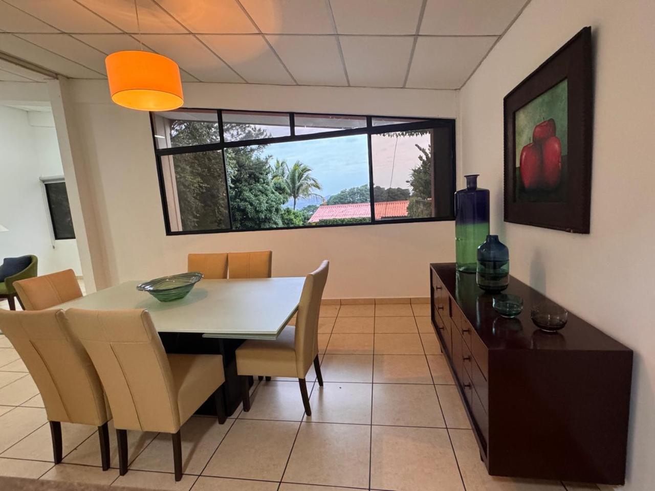 Ricardo Escalon Vip, Wellness Star Appartamento